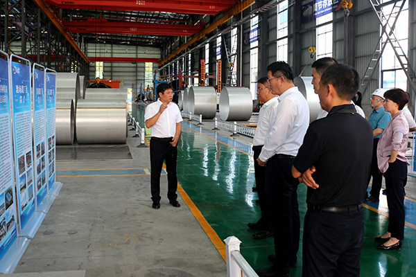 Sun Haisheng, Secretary of the Party Group and Director of the Shandong Provincial Department of Science and Technology, and his delegation visited Zhongjie Special Equipment to investigate the scientific and technological innovation work of enterprises